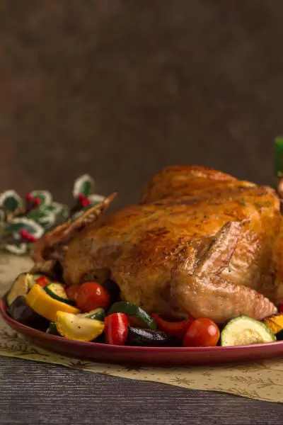 Pollo rostizado al horno con vegetales